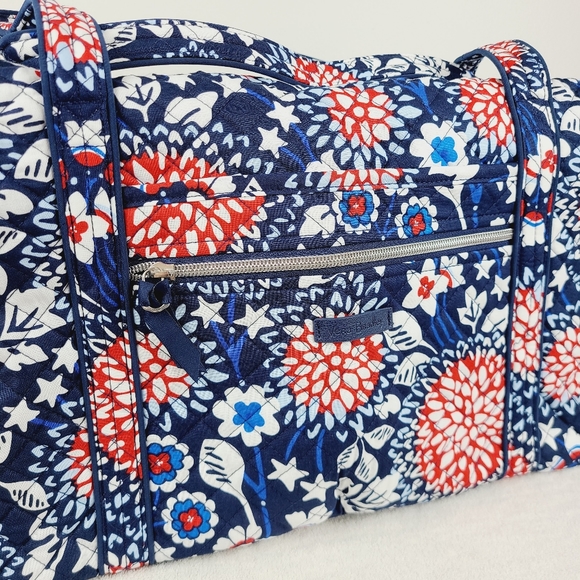 Vera Bradley Iconic Large Duffel Bag NWT - Picture 2 of 8